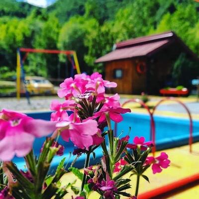 Љетна башта Јаз