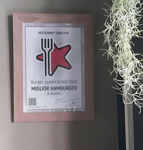 Burger Queen Avellino award