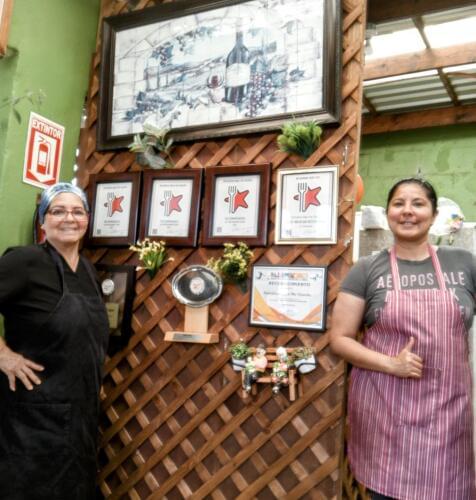 Antojitos Aqui me Quedo award